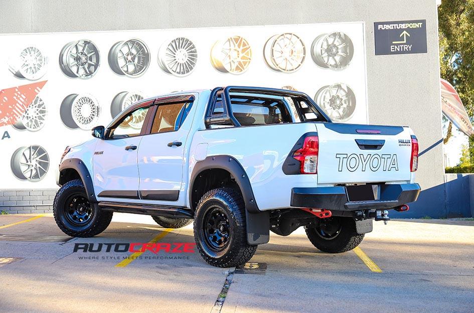 TOYOTA HILUX N80 4WD MO990 ROTARY GLOSS BLACK